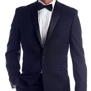 Lauren Ralph Lauren Classic Fit Tuxedo Suit NWT